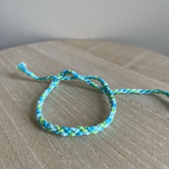Susannah Bracelet, anklet, trendy, comfortable, tie, embroidery thread, woven, g - Picture 1 of 1